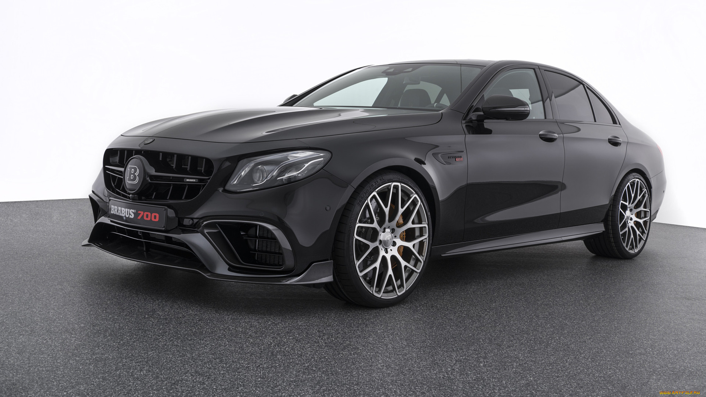 brabus 700 based on the mercedes e 63-s 4matic sedan 2017, , brabus, 4matic, e, 63-s, 2017, sedan, 700, mercedes, based